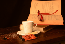 Libro y café