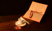 Libro y café